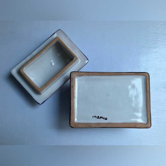 Vintage Talavera Mexico Trinket Box - High Glaze Ceramic - Picture 7 of 8